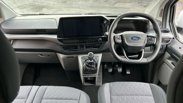 Ford Tourneo Custom 320 L1 Diesel Fwd 2.0 EcoBlue 136ps H1 Titanium 8 seater Auto